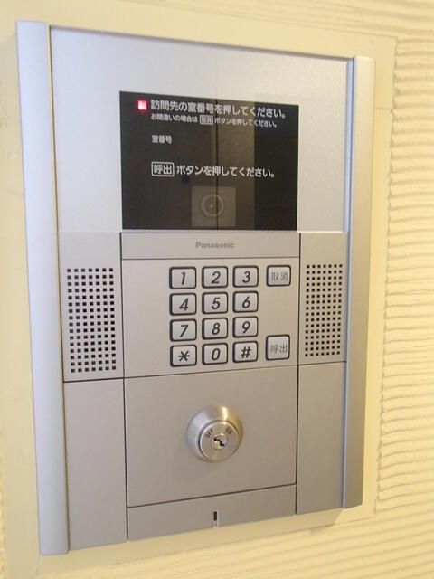BRANCHE Waseda 2DK Maisonette Apartment for Rent in Shinjuku, Tokyo - Thumbnail 4