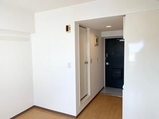 1R Apartment for Rent in Tachikawa, Tokyo - 46,000 Yen - Thumbnail 4