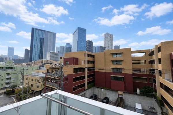 1LDK Apartment for Sale in Nakano, Tokyo - Thumbnail 4