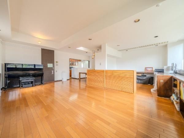 3LDK House in Tama City with 234.59㎡ Land - Thumbnail 3