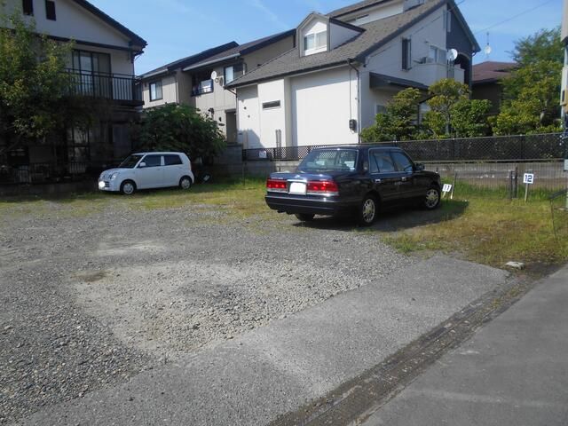 Rental Garage Parking Space in Niigata City's Nishi Ward - Thumbnail 2