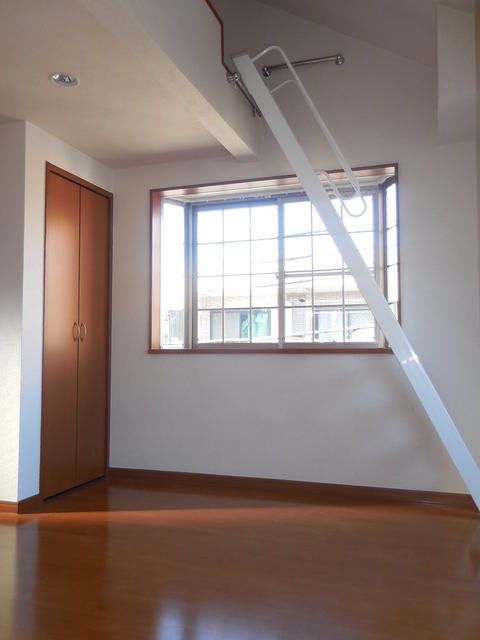 Apartment for Rent in Midori Ward, Yokohama - 20.30 sqm - Thumbnail 3