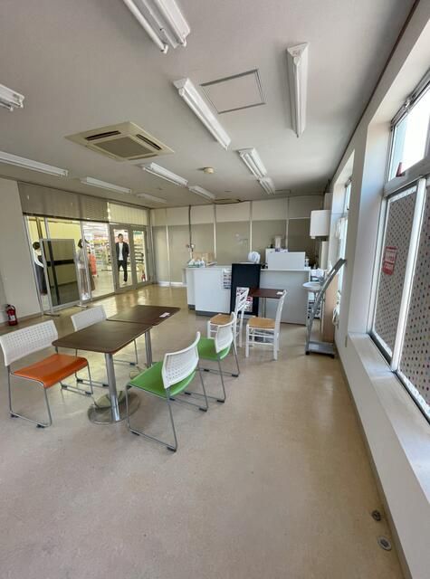 Commercial Space for Rent in Yokohama Asahi Ward Near Tsurugamine Station - Thumbnail 4