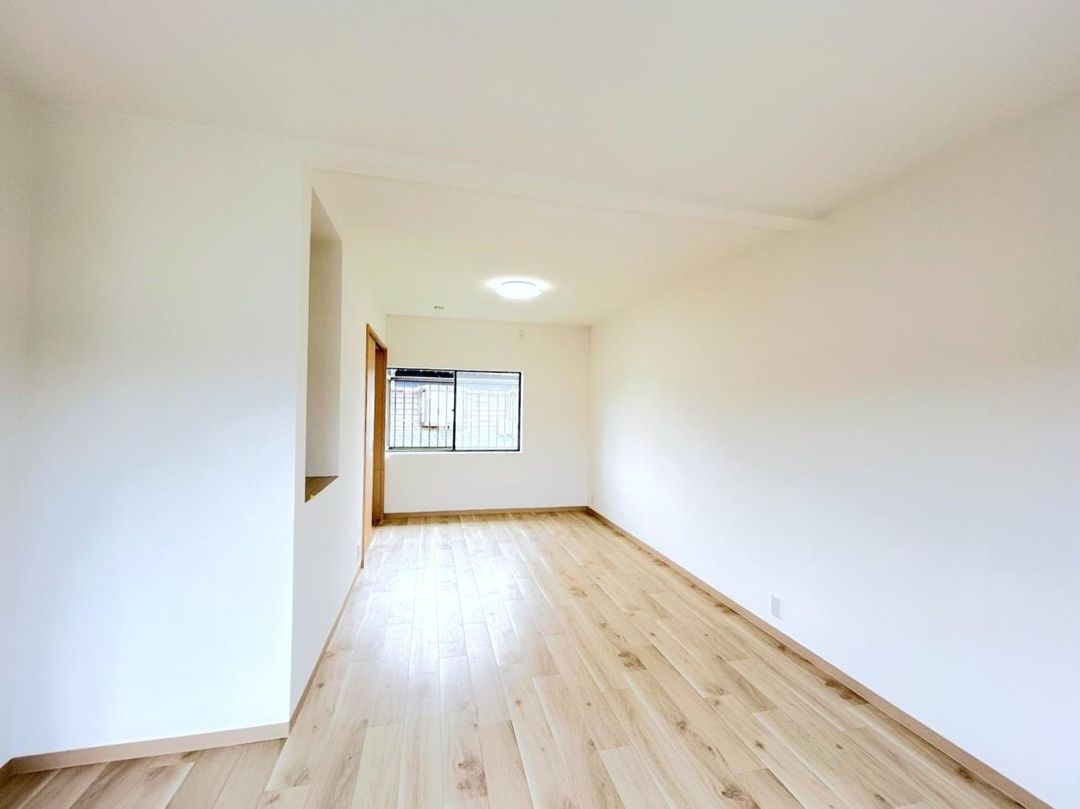 3LDK Detached House for Sale in Mita Town, Kagawa - Thumbnail 2