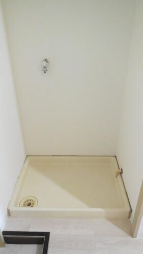 1K Apartment for Rent in Takaoka City, Toyama - Thumbnail 3