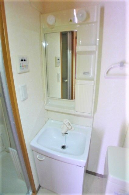 1K Apartment for Rent near Niiza Station, Saitama - Thumbnail 4