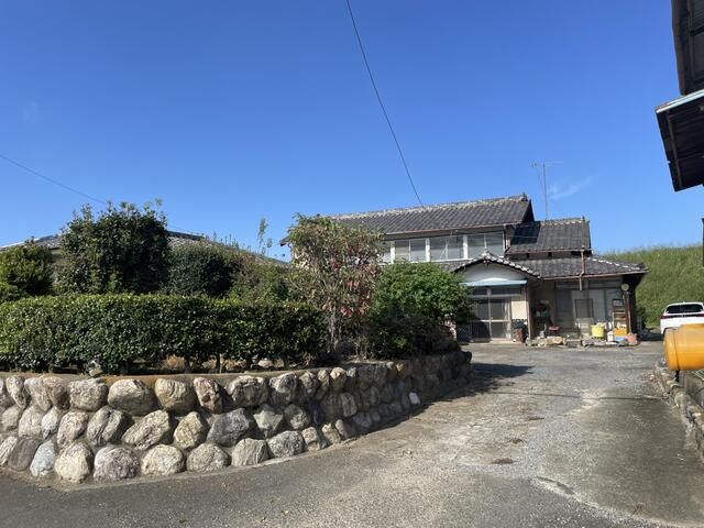 1943 Wooden House on 828 sqm Land in Kumagaya, Saitama - Image 11