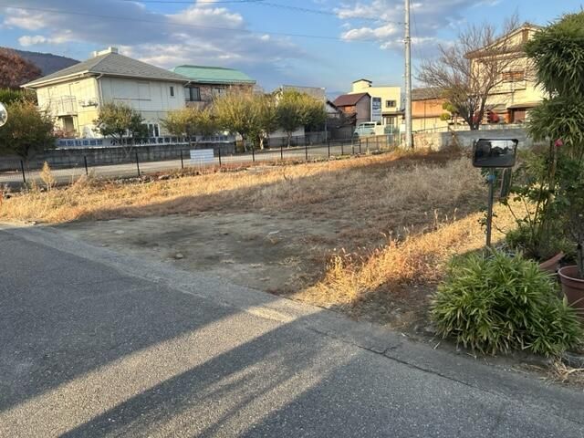 Land for Sale in Fuefuki City, Yamanashi - Corner Lot - Thumbnail 2