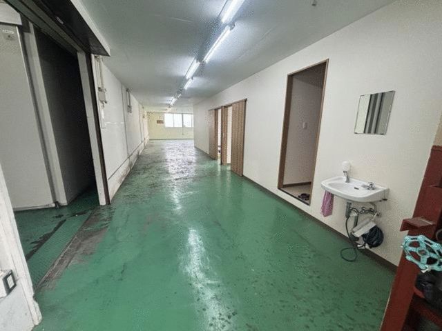 Warehouse for Rent in Saitama City – 361 sqm - Thumbnail 4