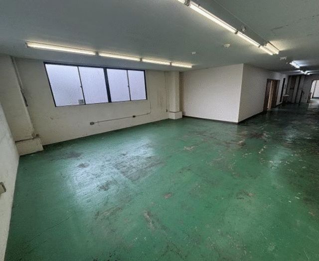 Warehouse for Rent in Saitama City – 361 sqm - Thumbnail 3