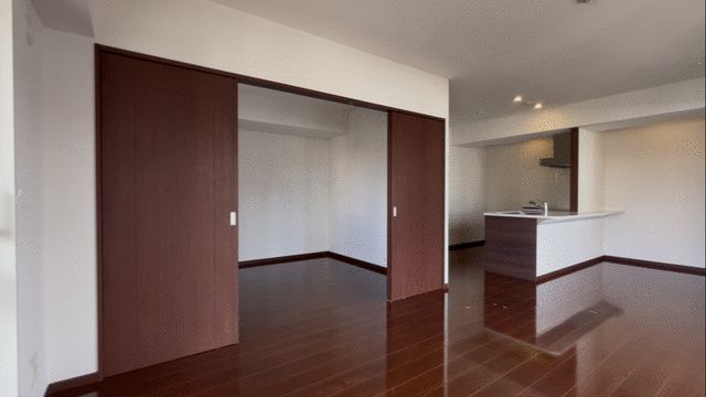 3LDK Apartment for Sale near Makishi Station, Naha - Thumbnail 2