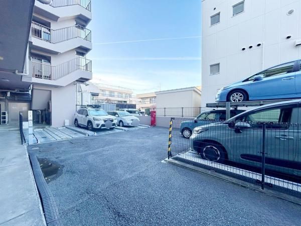 3LDK Apartment for Sale in Hamura, Tokyo - Near Ozaku Station - Thumbnail 4