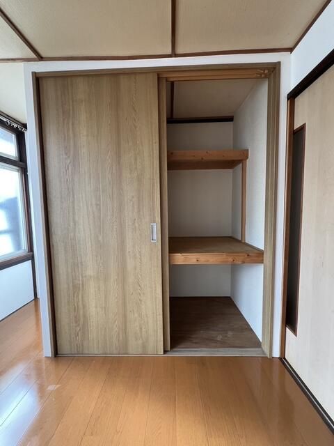 1DK Apartment for Rent in Sumida, Tokyo - Near Oshiage Station - Thumbnail 4