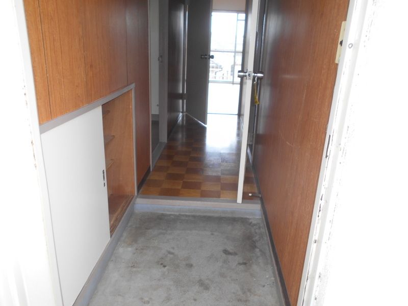2DK Apartment for Rent in Higashikurume, Tokyo - Thumbnail 3