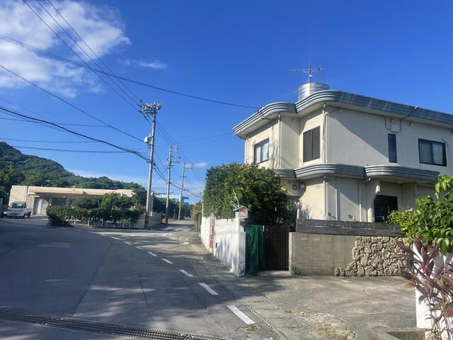 4LDK All-Electric Home with Solar in Nanjo, Okinawa - Thumbnail 2