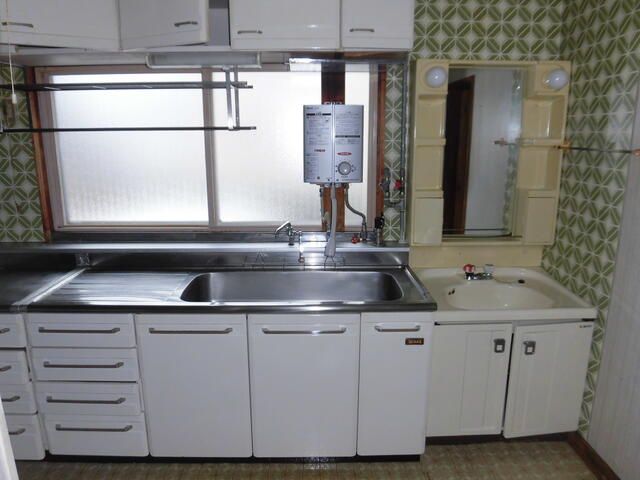 4LDK House on 397 sqm Corner Lot in Hiroo, Hokkaido - Image 19