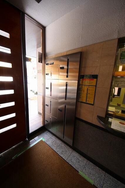 3LDK Condominium in Toyohira, Sapporo, Hokkaido - 89.22 sqm - Thumbnail 3