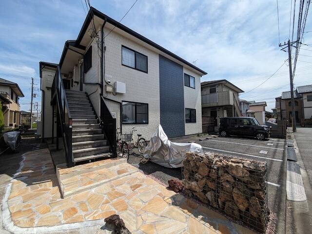 Apartment Building for Sale in Soga, Chiba City, Chiba - Thumbnail 2