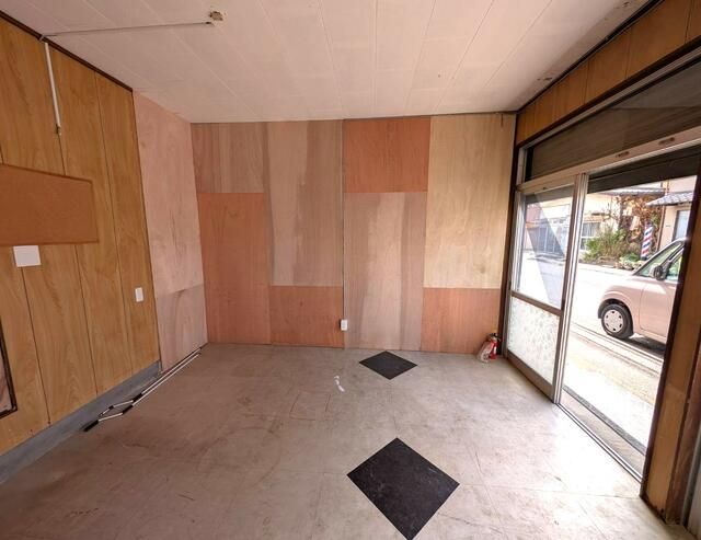 Warehouse for Rent in Abiko, Chiba - 12.49 sqm - Thumbnail 2