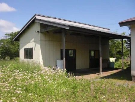 Traditional Iwate Home with Workshop for Renovation in Tono - Image 1