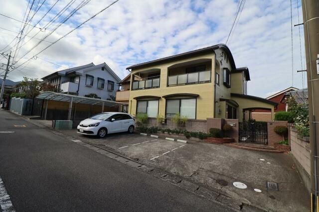 5SLDK Detached House for Sale in Beppu, Oita - Thumbnail 2