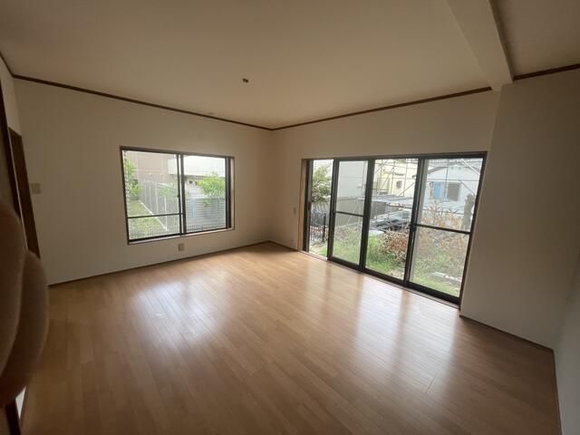 5LDK Detached House for Rent in Ishikawacho, Yokohama - Thumbnail 4