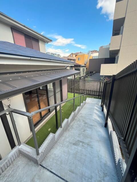 5LDK Detached House for Rent in Ishikawacho, Yokohama - Thumbnail 2