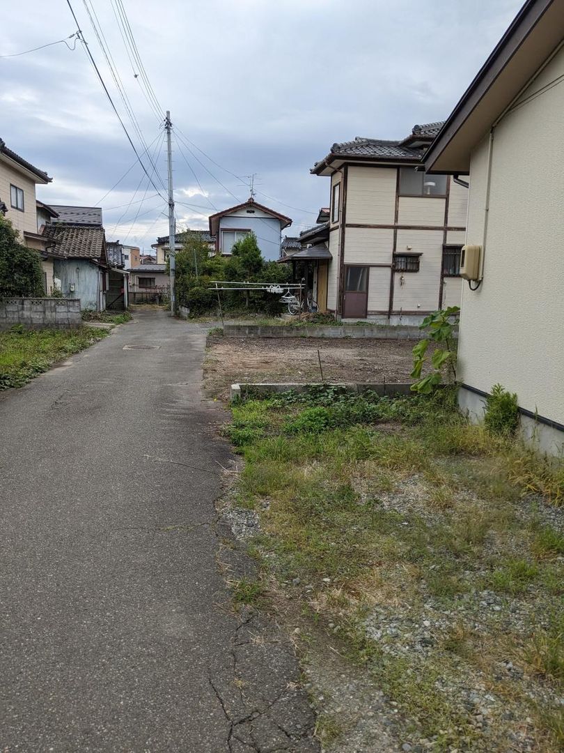 175.19 sqm Residential Land for Sale in Tsuruoka, Yamagata - Thumbnail 2
