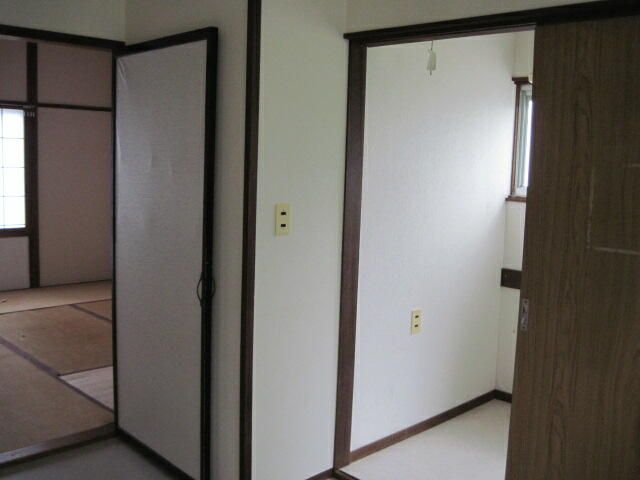 3DK Apartment for Rent in Quiet Amori, Nagano City - Thumbnail 3