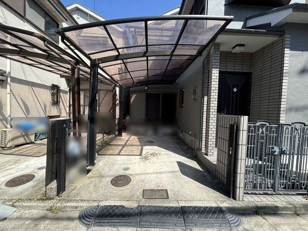 4DK Detached House for Sale in Habikino, Osaka - Thumbnail 2
