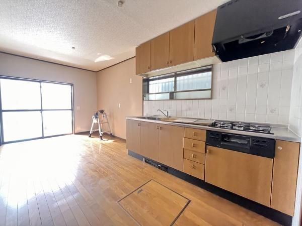 4DK Detached House for Sale in Habikino, Osaka - Thumbnail 4