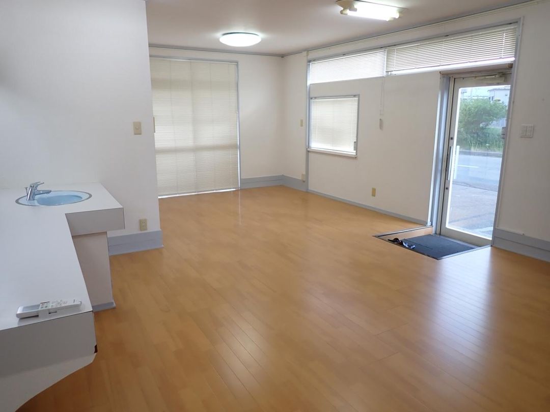 Commercial Space for Rent in Tsuruoka, Yamagata - Thumbnail 2