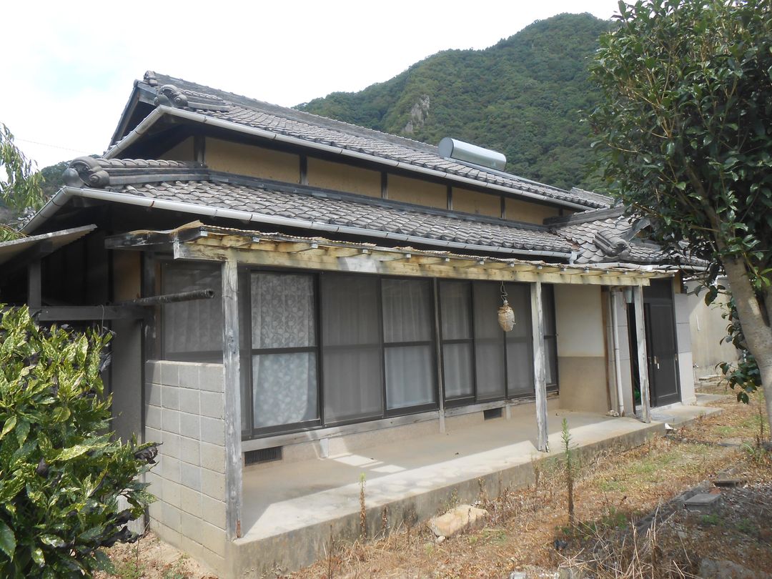 Okayama Renovation House with Large Land and Free Parking - Thumbnail 2