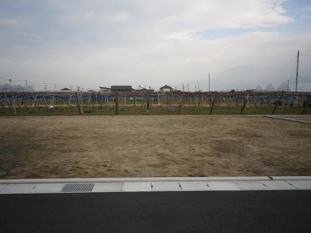 Residential Land for Sale in Fuefuki City, Yamanashi - Thumbnail 4