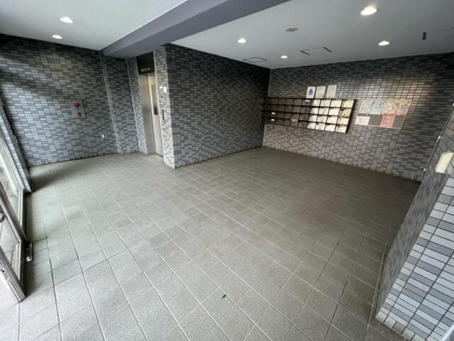 Station Plaza II 2LDK Apartment for Rent in Koshigaya, Saitama - Thumbnail 4