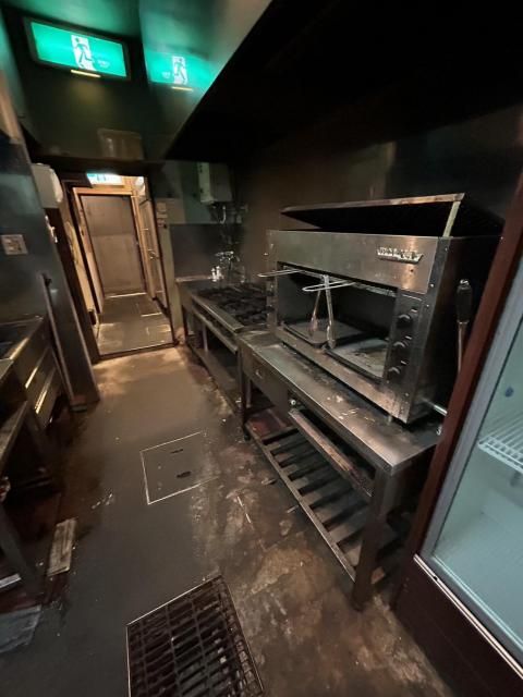 Komatsu Commercial Space for Rent - Former Izakaya, Near Station - Thumbnail 4