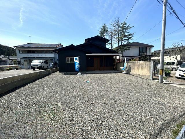 Renovated 4LDK House in Murakami, Niigata - 145 sqm - Thumbnail 2
