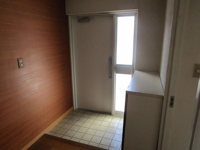 3LDK Apartment for Sale in Sakae Ward, Yokohama - 76.98m² - Thumbnail 4