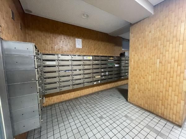 Gloria Hatsuo Musashisakai 1R Apartment for Sale in Tokyo - Thumbnail 3