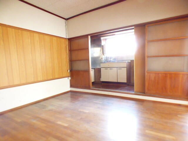 Office for Rent in Aizu-Wakamatsu, Fukushima - 56 sqm - Thumbnail 4