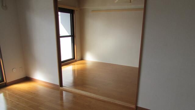 3LDK Apartment for Sale near Yatsumori Station, Sendai - Thumbnail 2