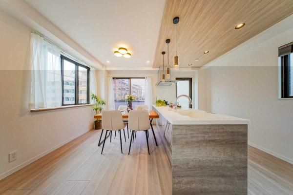 4-Bedroom Modern House for Sale in Kyoto's Kamigyo Ward - Thumbnail 4