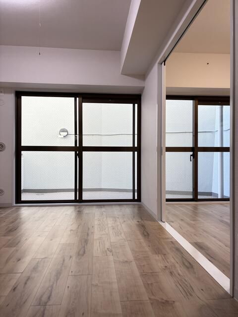2LDK Apartment for Sale in Hodogaya-ku, Yokohama, 51.23 sqm - Thumbnail 3