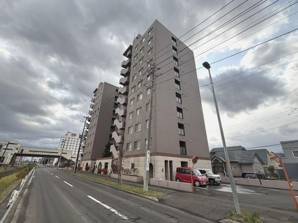 3LDK Apartment for Sale in Hassamu, Sapporo - Thumbnail 3