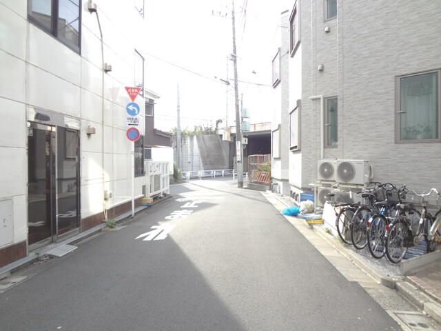 Apartment Building for Sale in Hirai, Edogawa-ku, Tokyo - Thumbnail 2