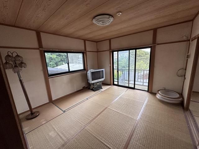 4SLDK House with Workshop in Nagizumi, Shizuoka - Image 22