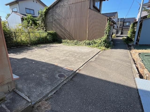 Land for Sale in Kanazawa City – 82.49 sqm Building Lot - Thumbnail 3