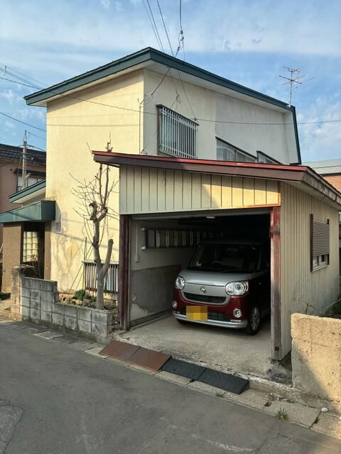 Land for Sale with Old House in Tsutsui, Aomori City - Thumbnail 3
