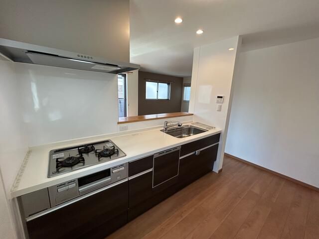 2018 Built 4LDK House in Kobe Nada-ku, Hyogo | 100.02 sqm - Thumbnail 3