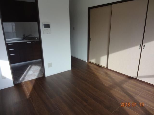 3LDK Apartment for Rent in Fukushima City - Thumbnail 3